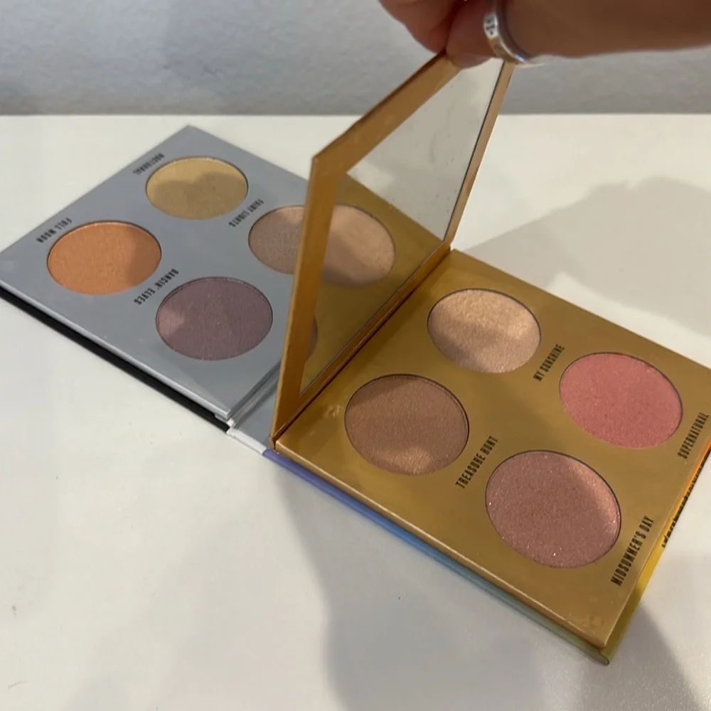 MOVING SALE Makeup Obsession Rady Eye Shadow and Highlight Palette Set